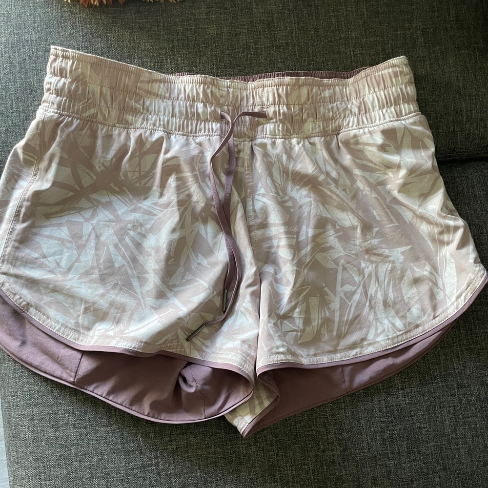 Lululemon Choose a Side Short *3”